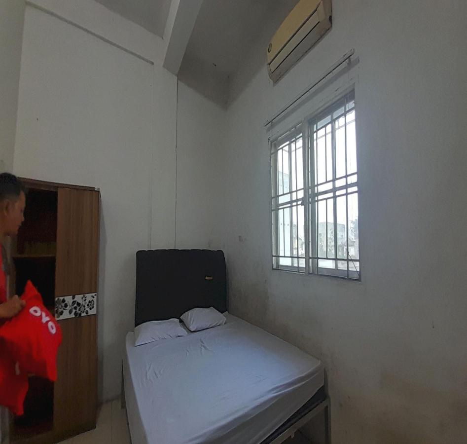 Oyo 93417 Bunga Rinte Syariah Near Komp Perumahan Stella Ressidence 2