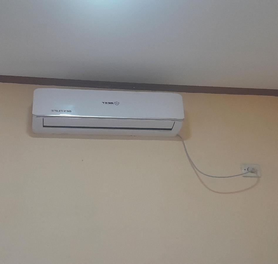 Oyo 93417 Bunga Rinte Syariah Near Komp Perumahan Stella Ressidence 2 Hotel 2*